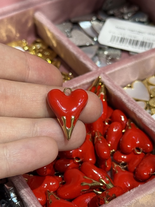 фото: Кулоны